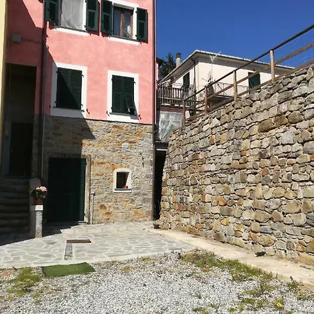 Casa Guido 2- La Porta Delle 5 Terre Beverino