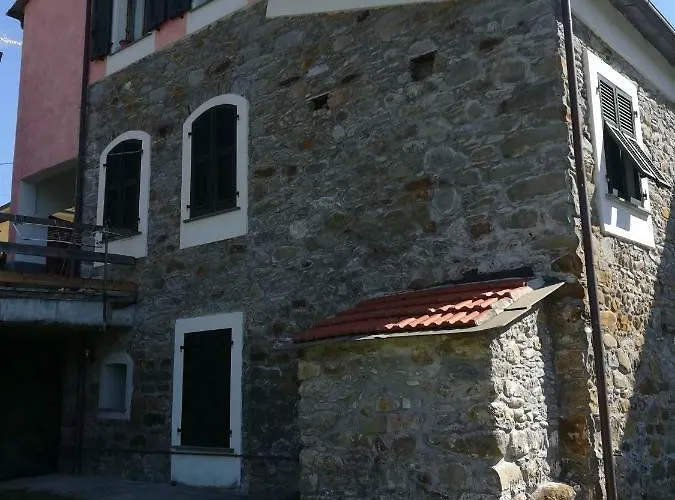 Casa Guido 2- La Porta Delle 5 Terre Beverino